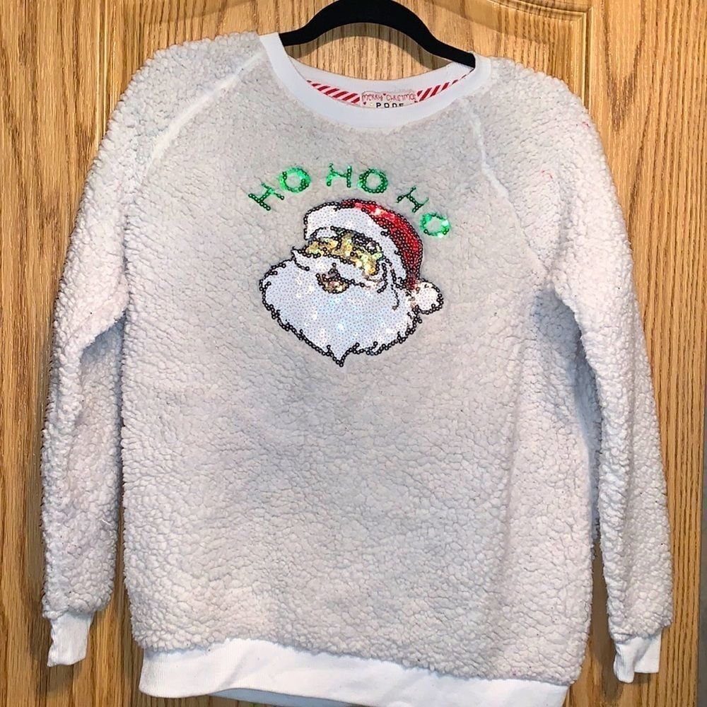 Women’s Santa Christmas sweater.